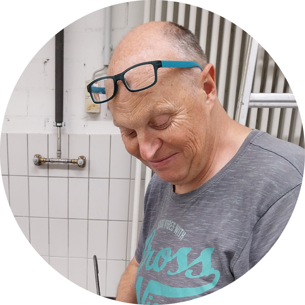 Team Bilder zugeschnitten